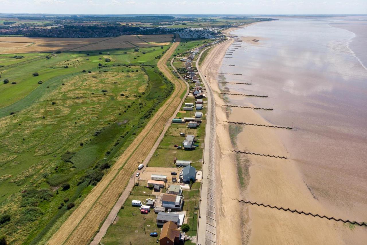 Caravan With Decking At Manor Park In Hunstanton, Sleeps 6 Ref 23045B Екстер'єр фото